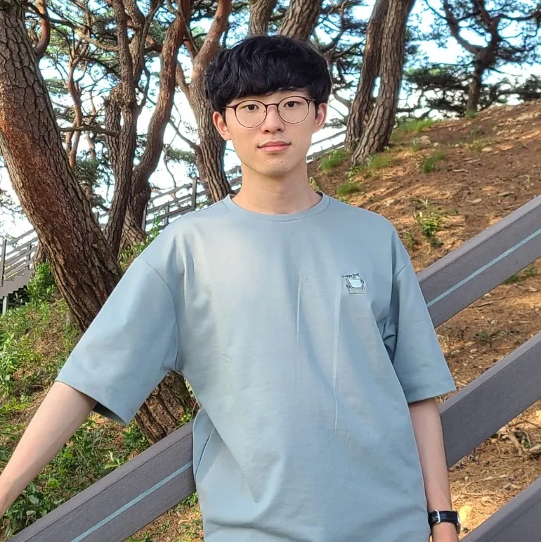 Portrait of Jeongwook Lim